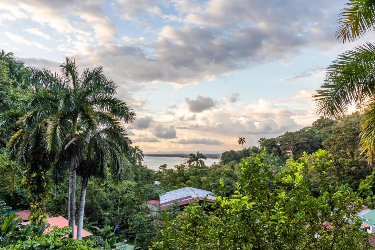 Boutique Hotel Las Cascadas マヌエル・アントニオ エクステリア 写真