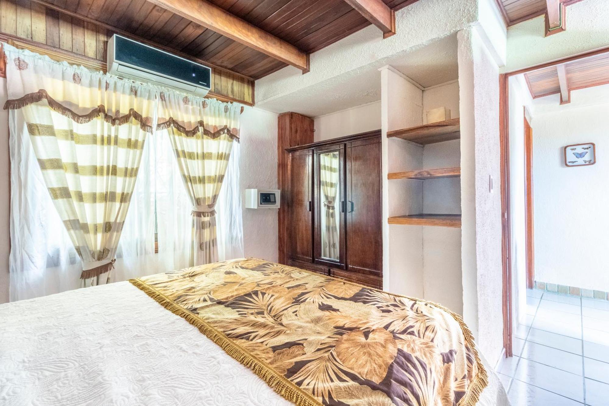 Boutique Hotel Las Cascadas マヌエル・アントニオ エクステリア 写真