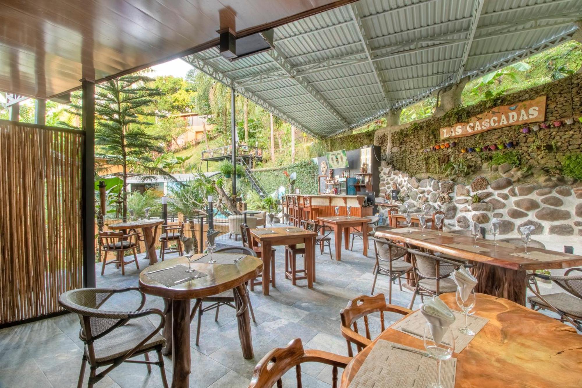 Boutique Hotel Las Cascadas マヌエル・アントニオ エクステリア 写真